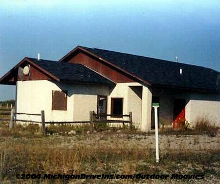 Sundowner Drive-In Theatre - Sundowner Snackbar 1990S Courtesy Outdoor Moovies (newer photo)